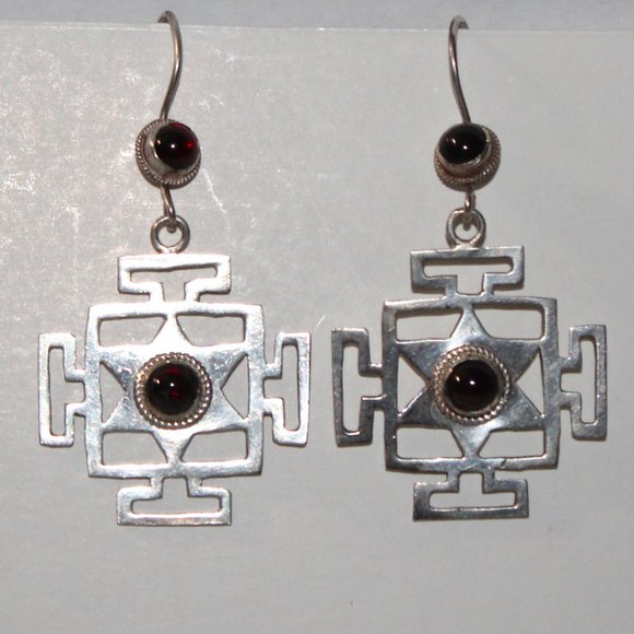 Jewelry - Vintage Sterling Silver Geometric Tribal Design Garnet Earrings